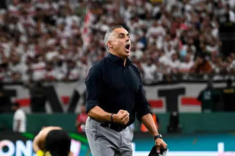 "ليس الوداع الأخير".. جوميز يعلن رحيله عن الزمالك برسالة مؤثرة